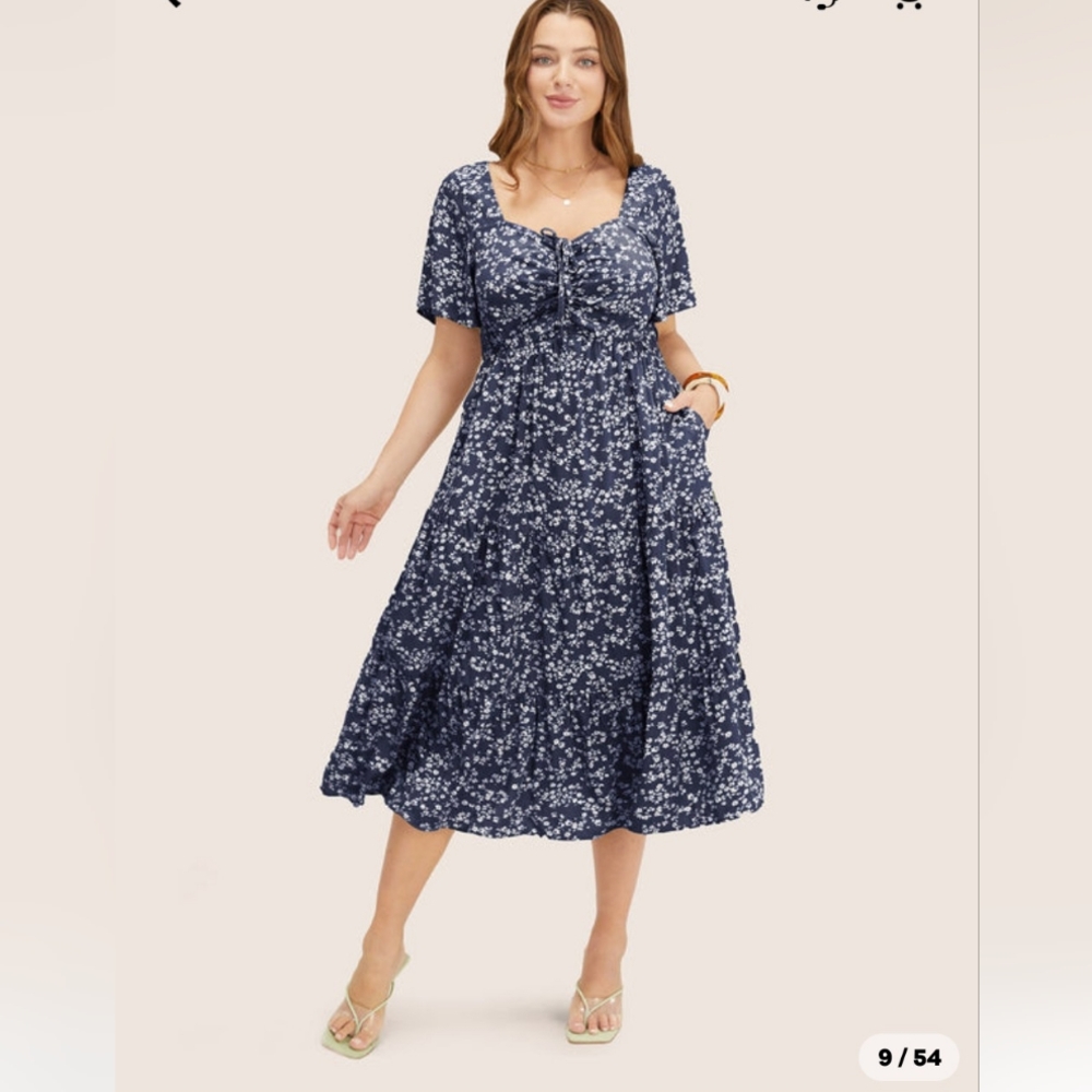 BloomChic Tiered Floral Dress Size 22/24